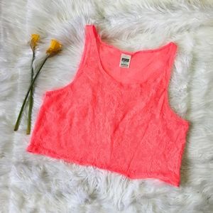 VICTORIA TROPICAL MIX CORAL WOMENS V-NECK PRINTED TOP